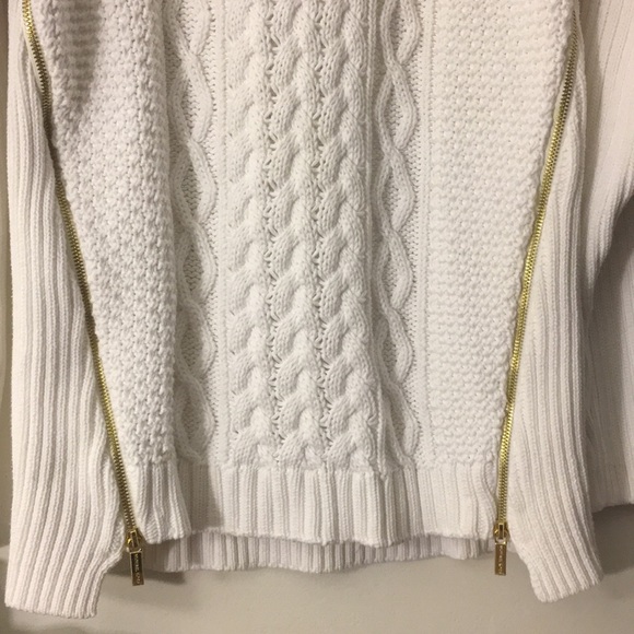 NWOT Michael K. white knit sweater w/ gold zippers - Picture 4 of 6